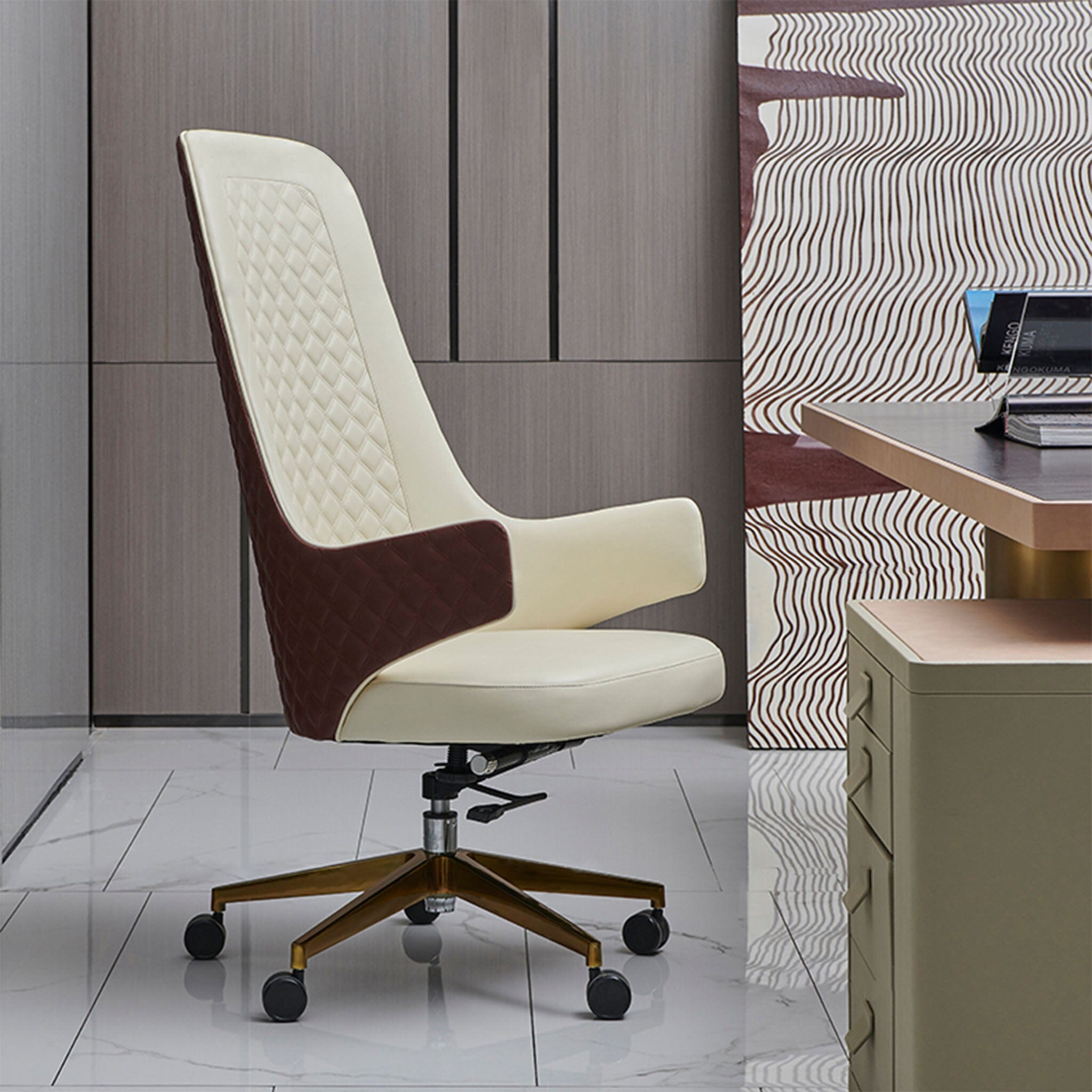Italian Light Luxury Office Chair | Luxurious Leather Office Chair ...