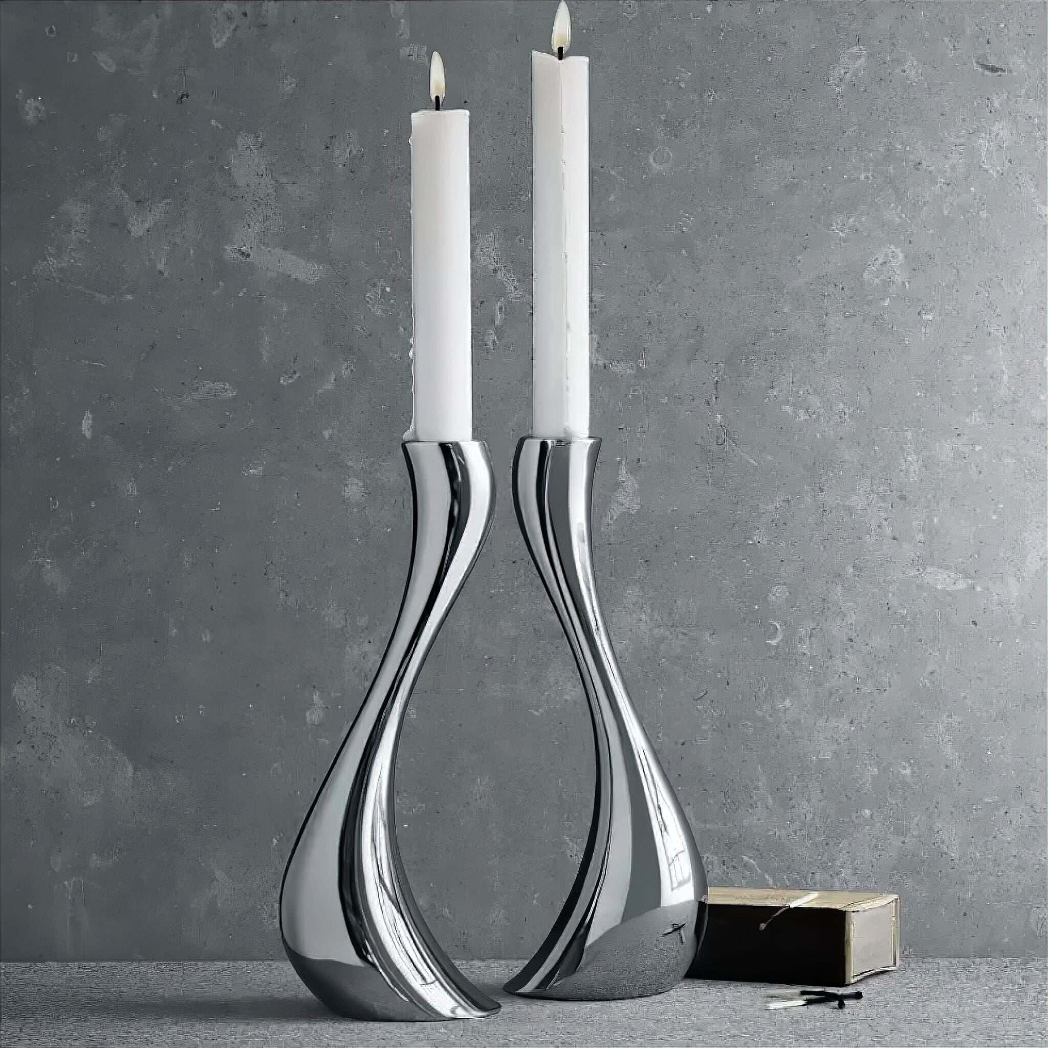Acrane Candle Holder 