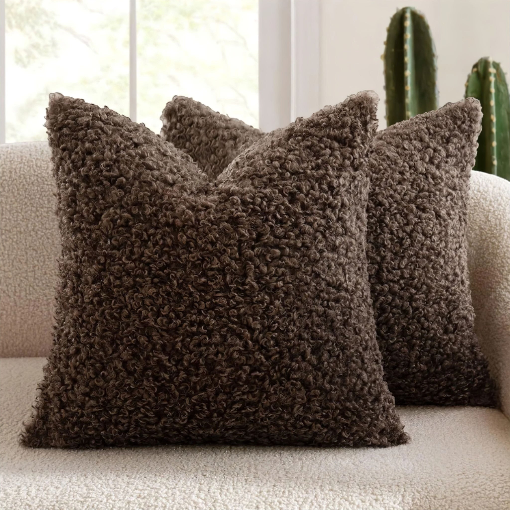 Alban Pillow Cover (JS) WB doesn't look good Brown 30 x 50cm 