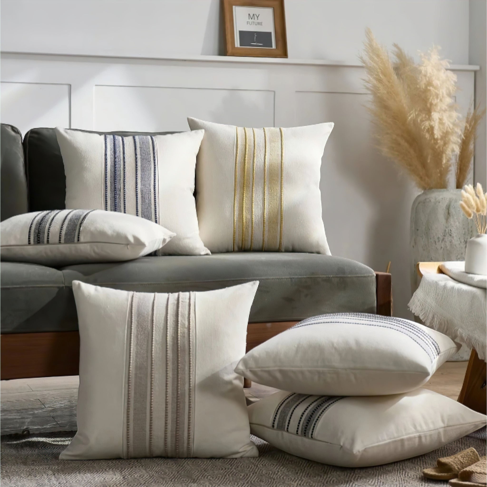 Aline Pillow Cover (JS) 