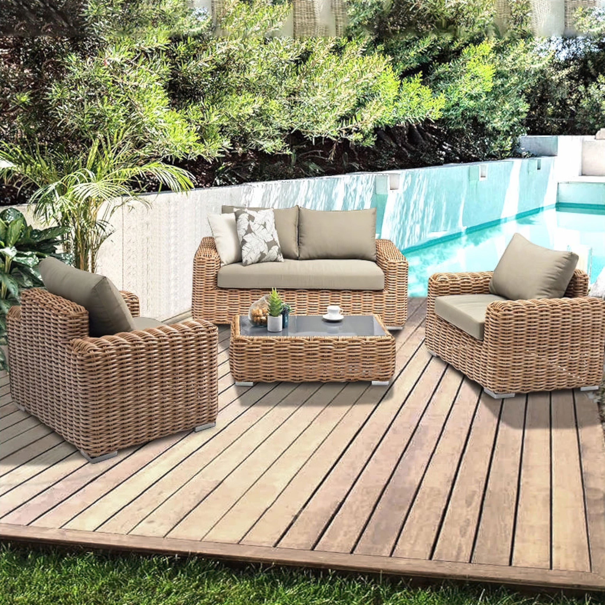 Victoria Outside Outdoor – Victoria Queen