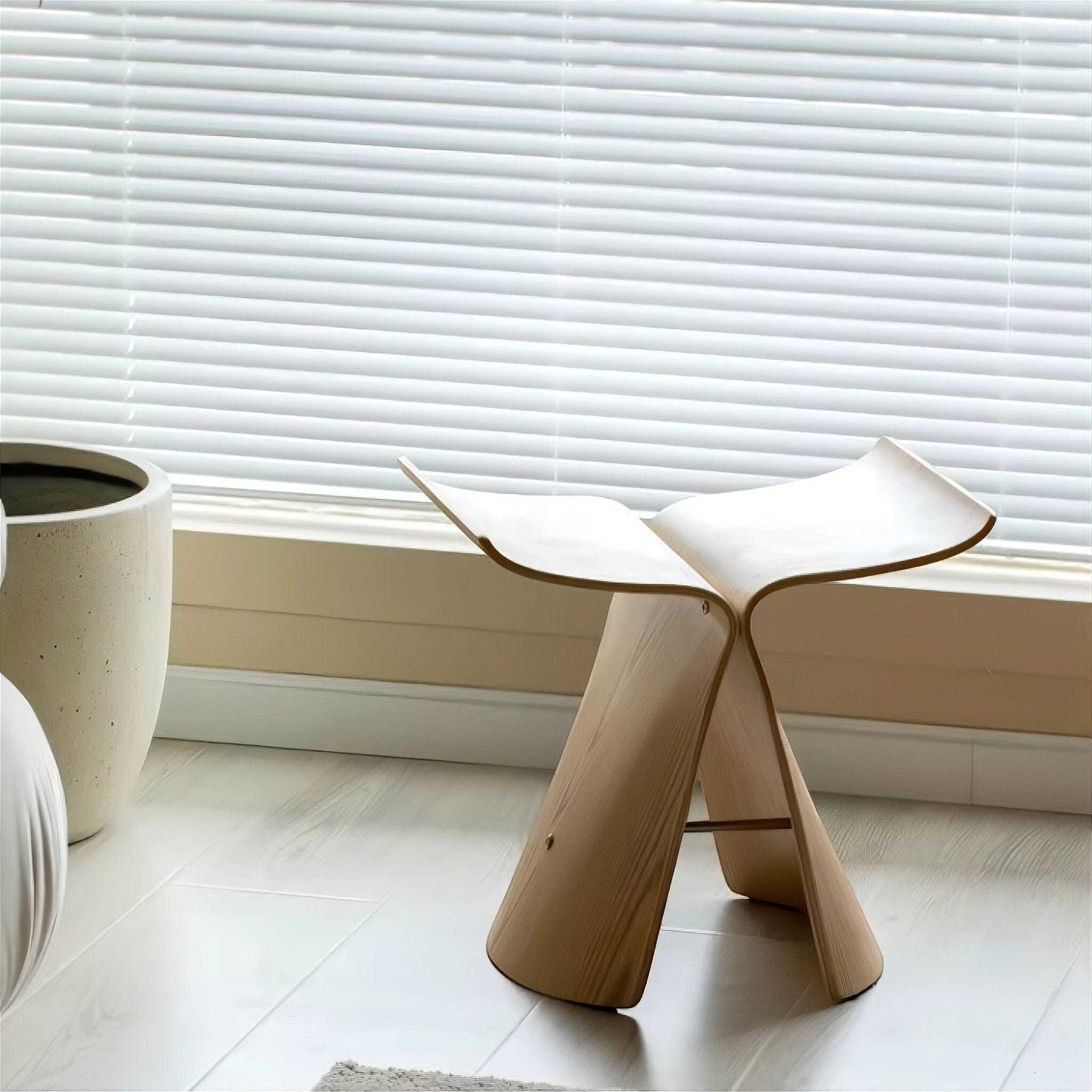 Arianna Side Table 