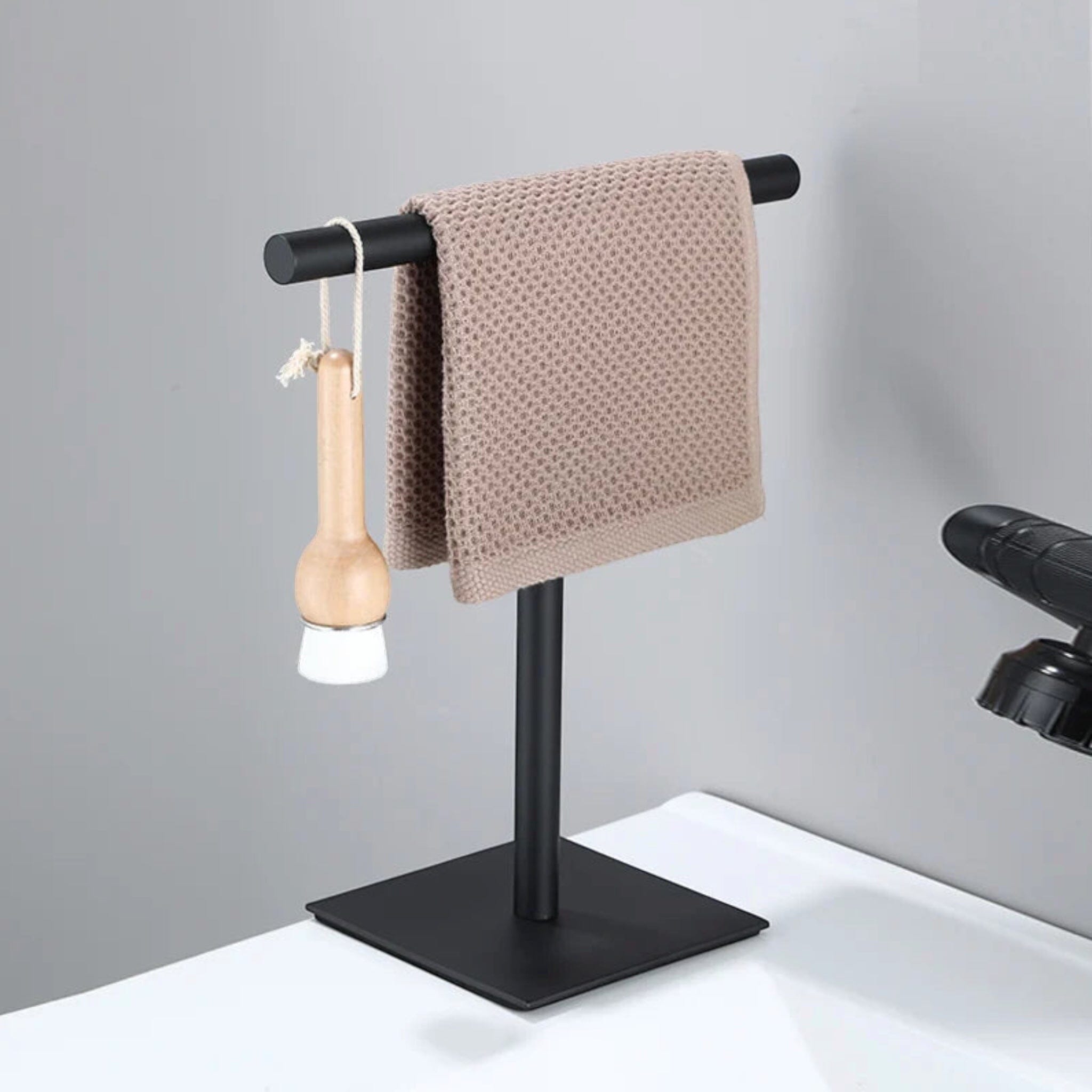 Bianca Towel Rack 