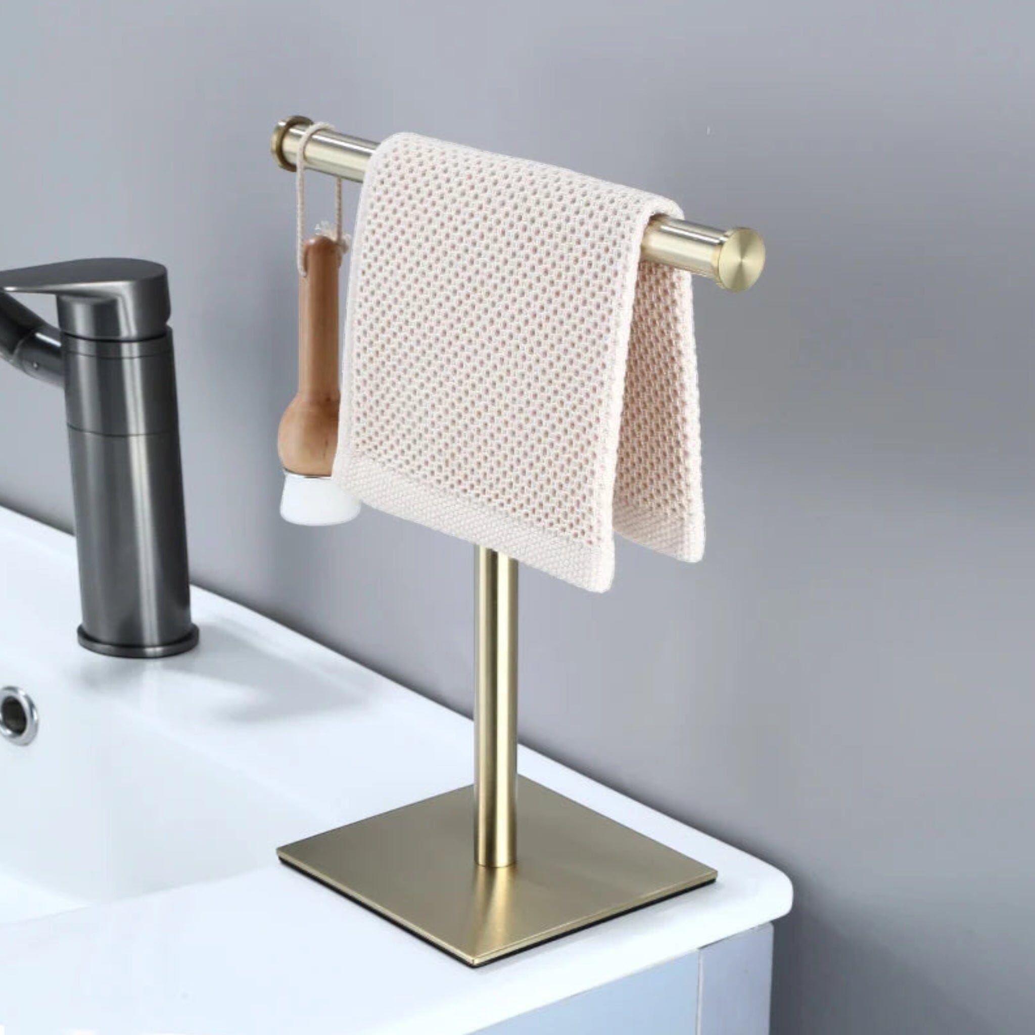 Bianca Towel Rack Gold 