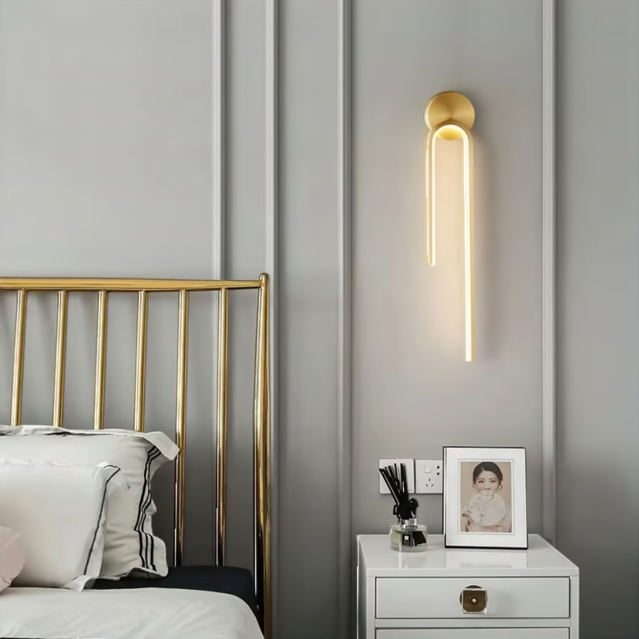 Cesare Wall Light (JS) 