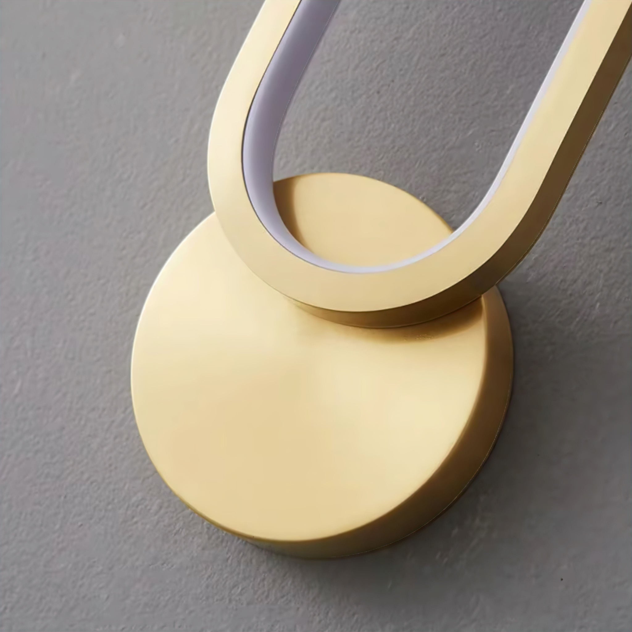 Cesare Wall Light (JS) 
