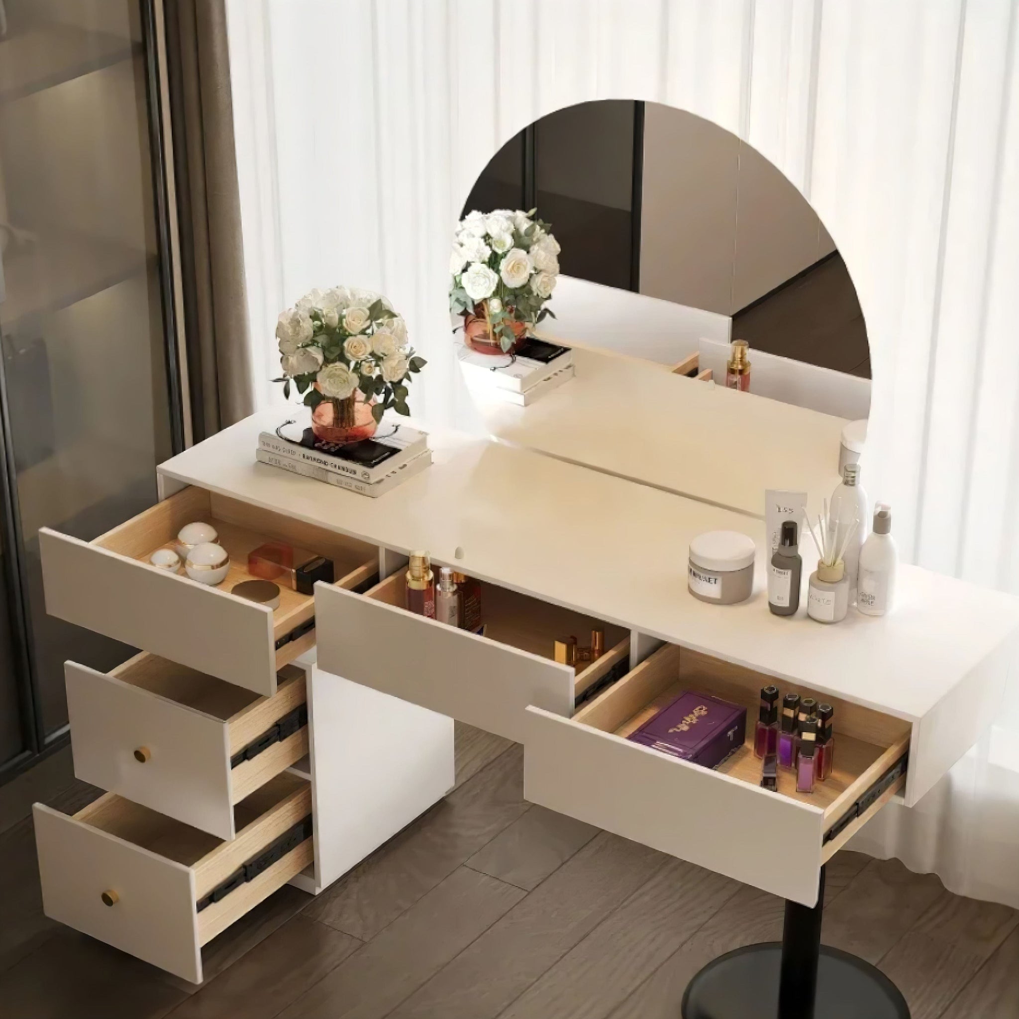 Claude Dressing Table | Victoria Queen