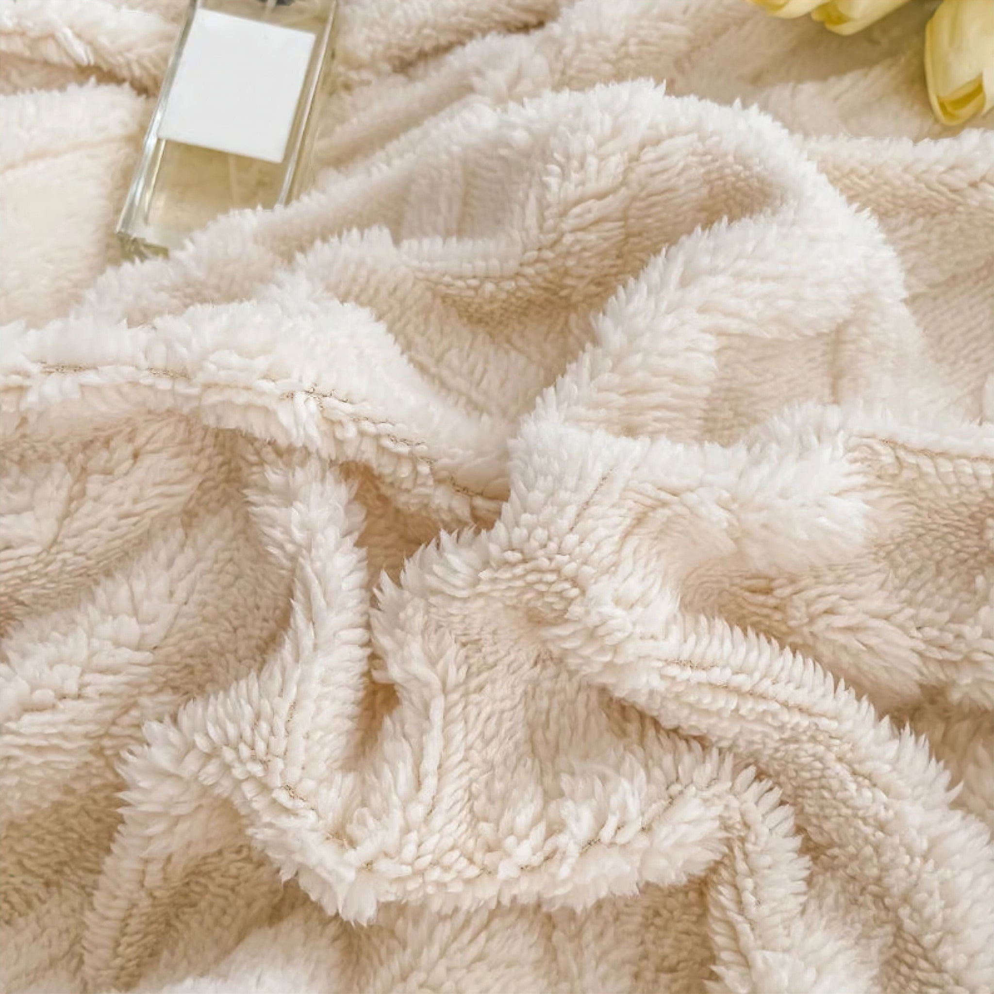 Davide Plaid Blanket 