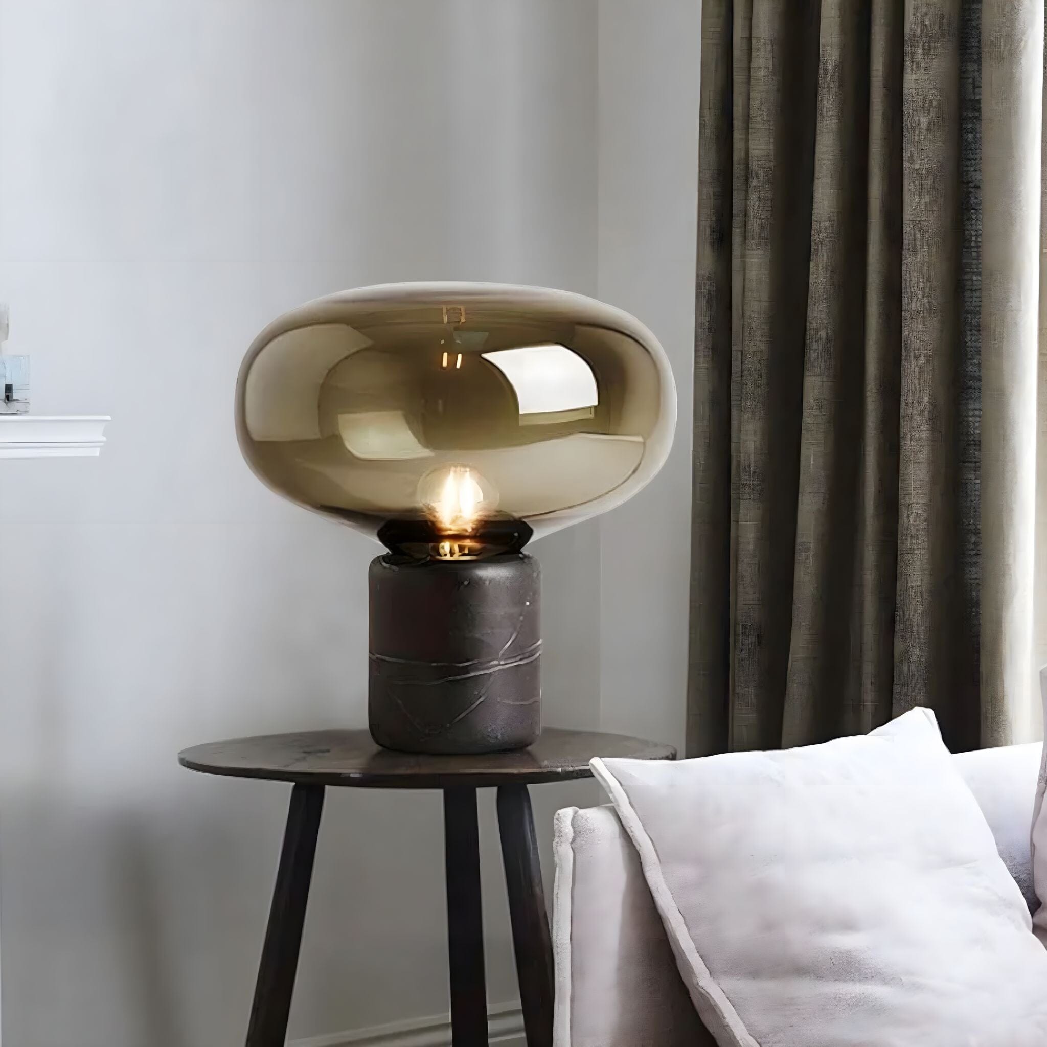 Divanni Marble Lamp 