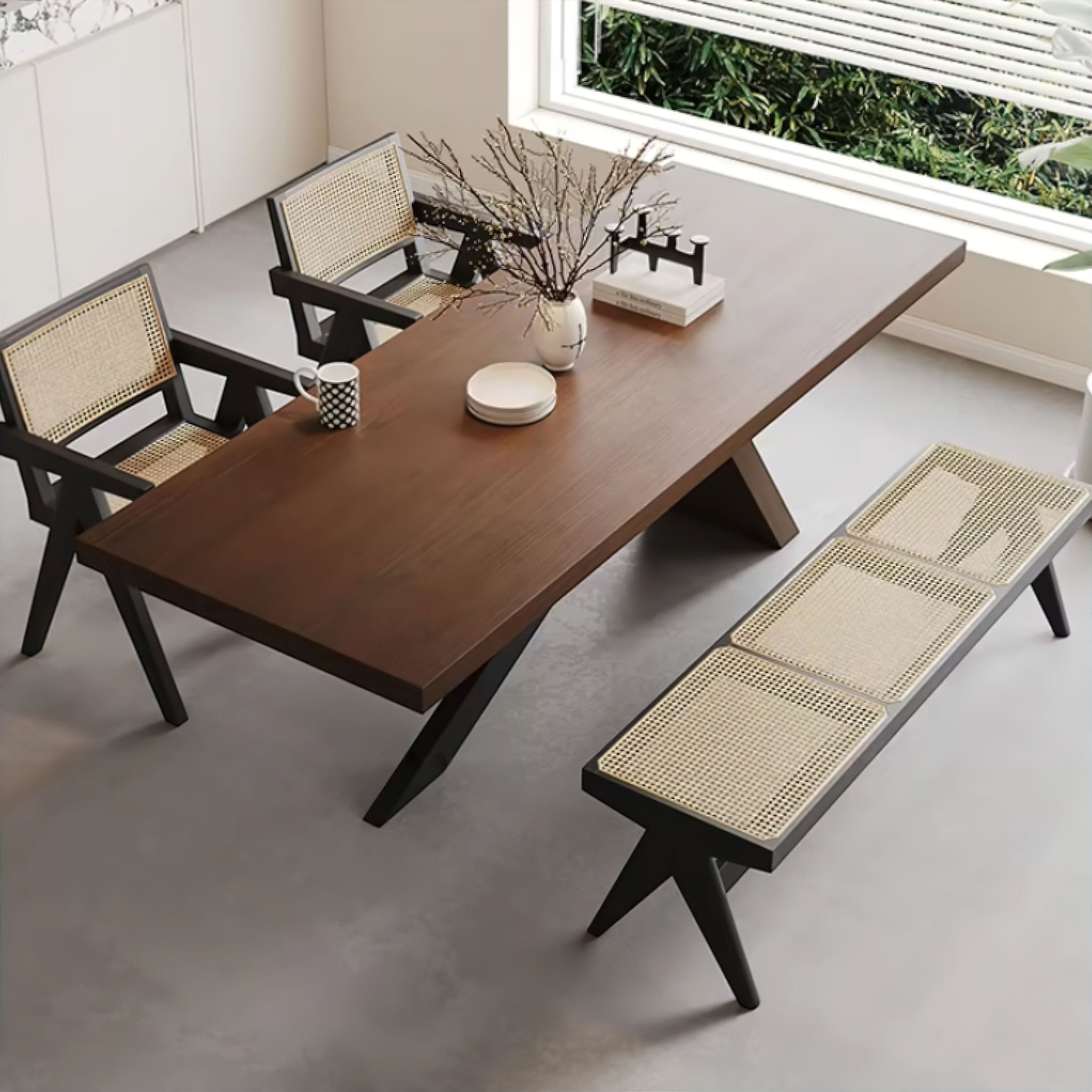 Eleonore Dining Table (not complete) 