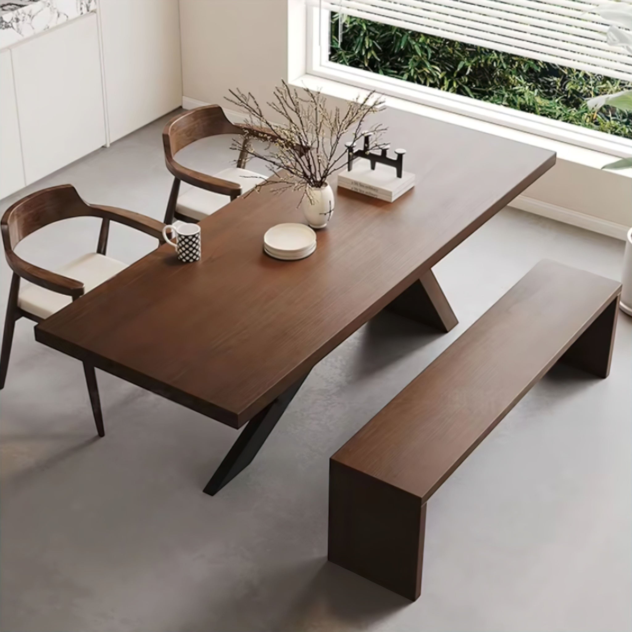 Eleonore Dining Table (not complete) 