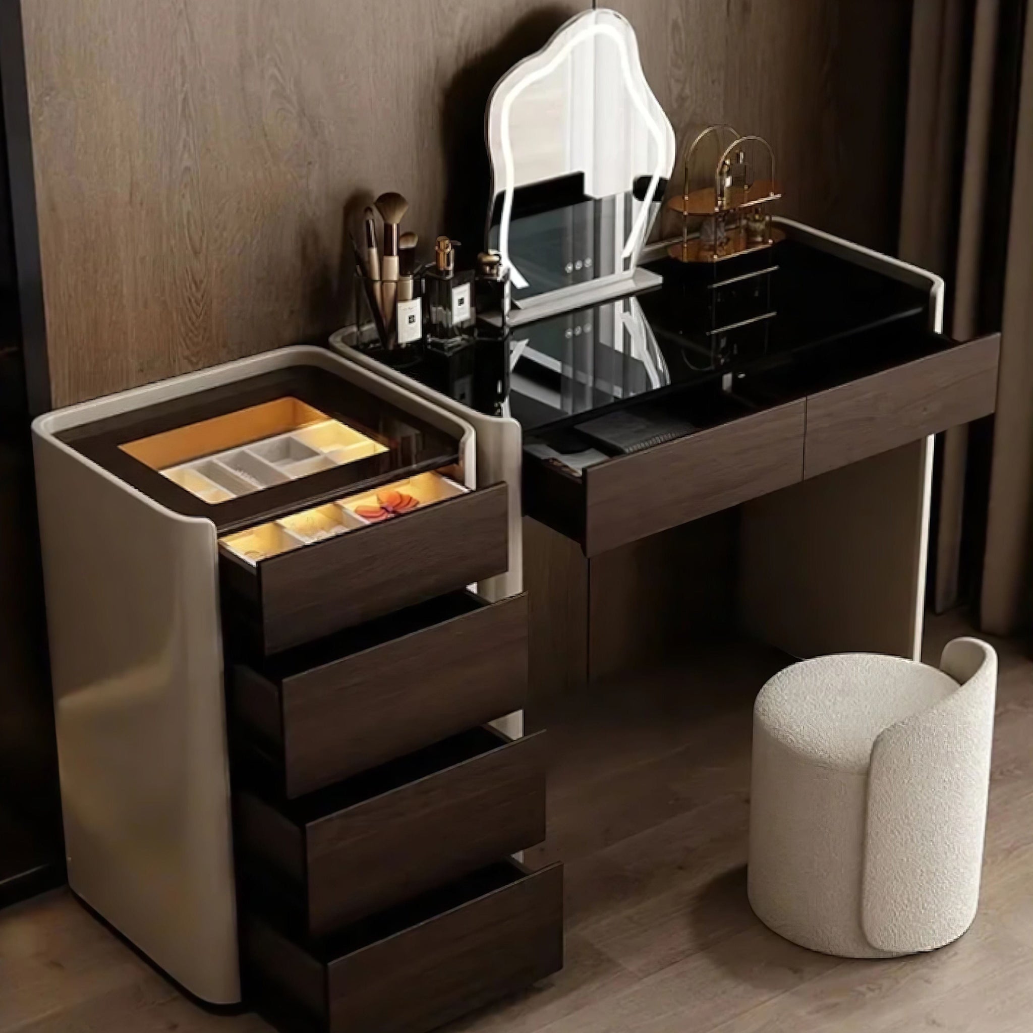 Elisa Dressing Table Set | Victoria Queen