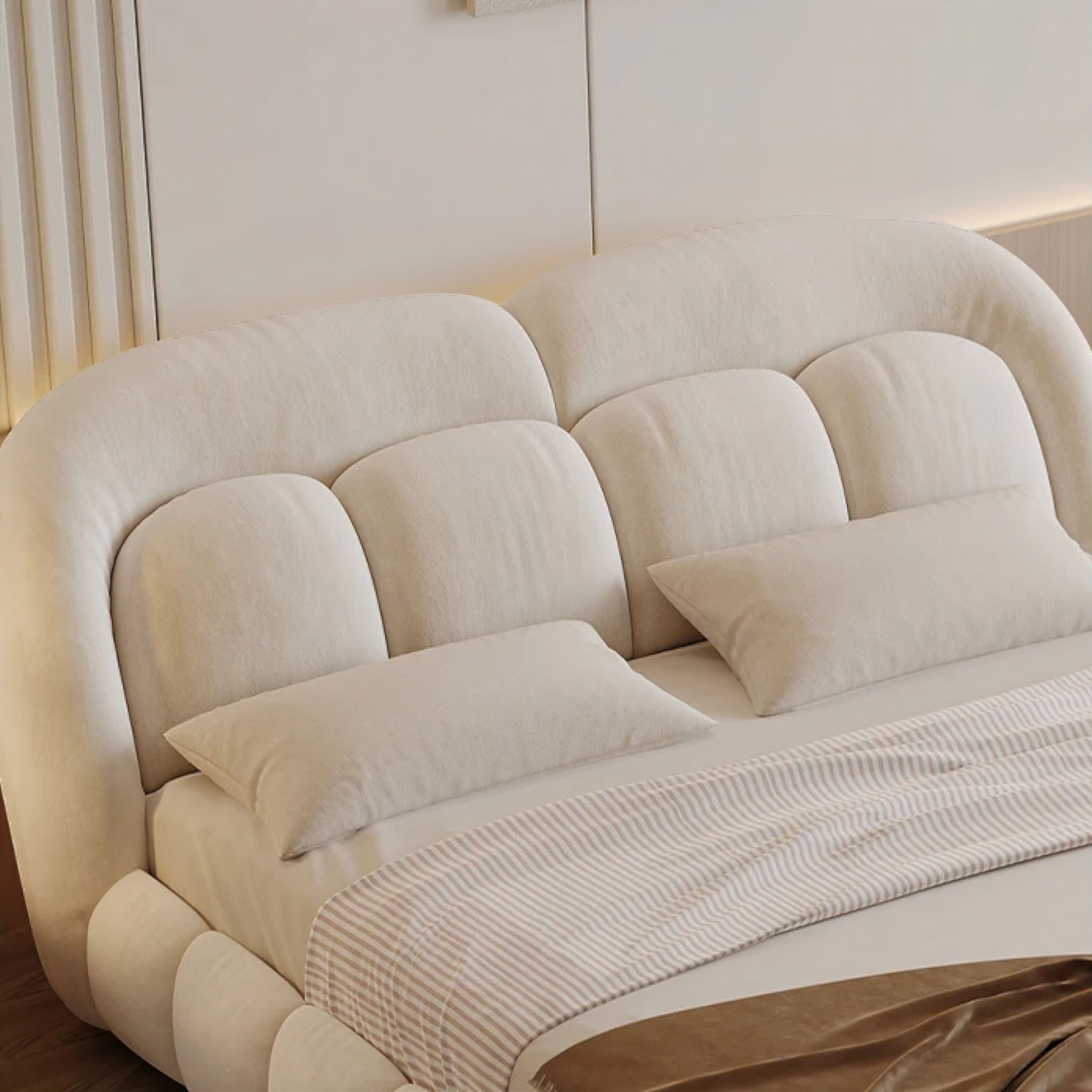 Fidelia Bed 