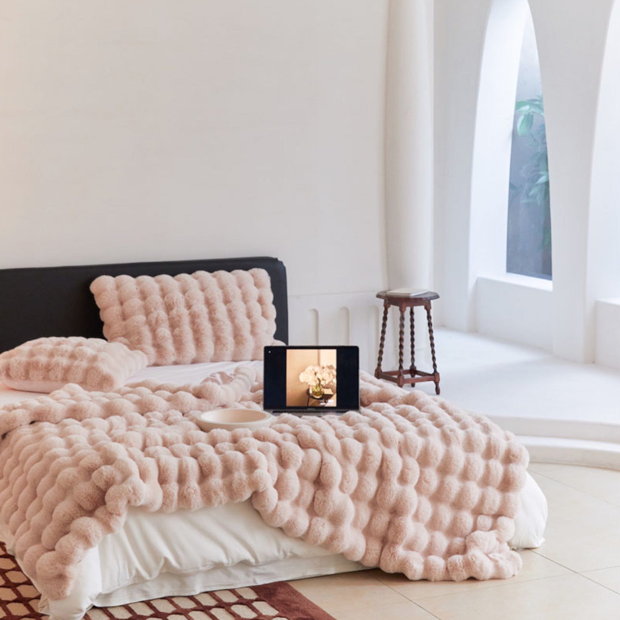 Genevieve Fur Blanket Fur Blanket Light Pink 160 x 100cm 