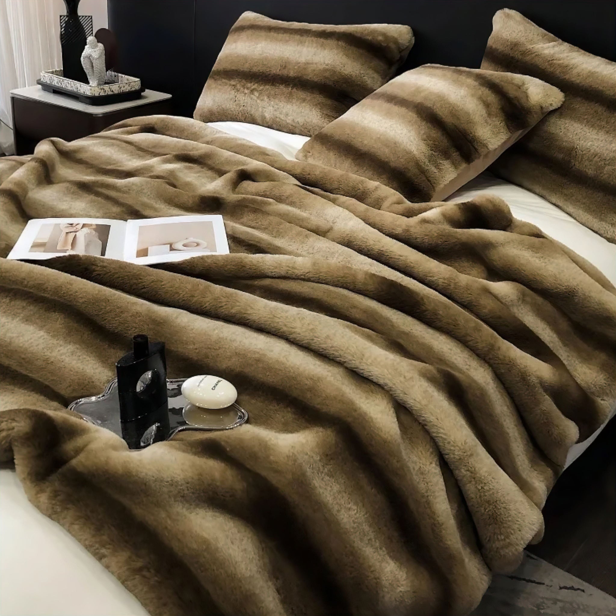 Giovanna Blanket Chocolate 100 x 160cm 