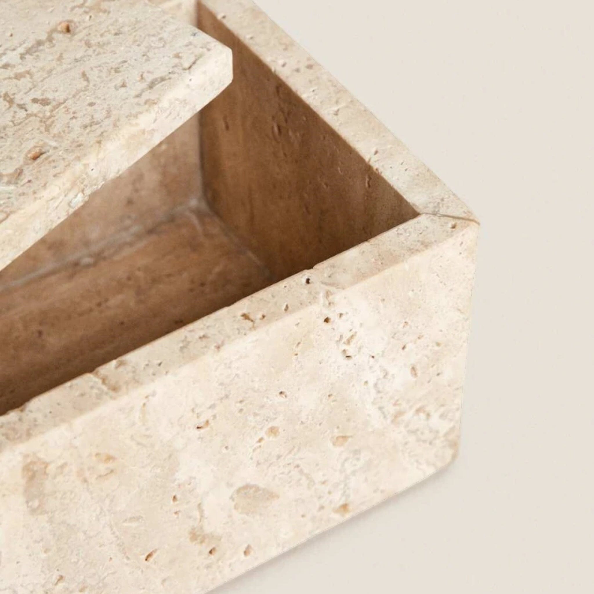 Giovanni Storage Box 