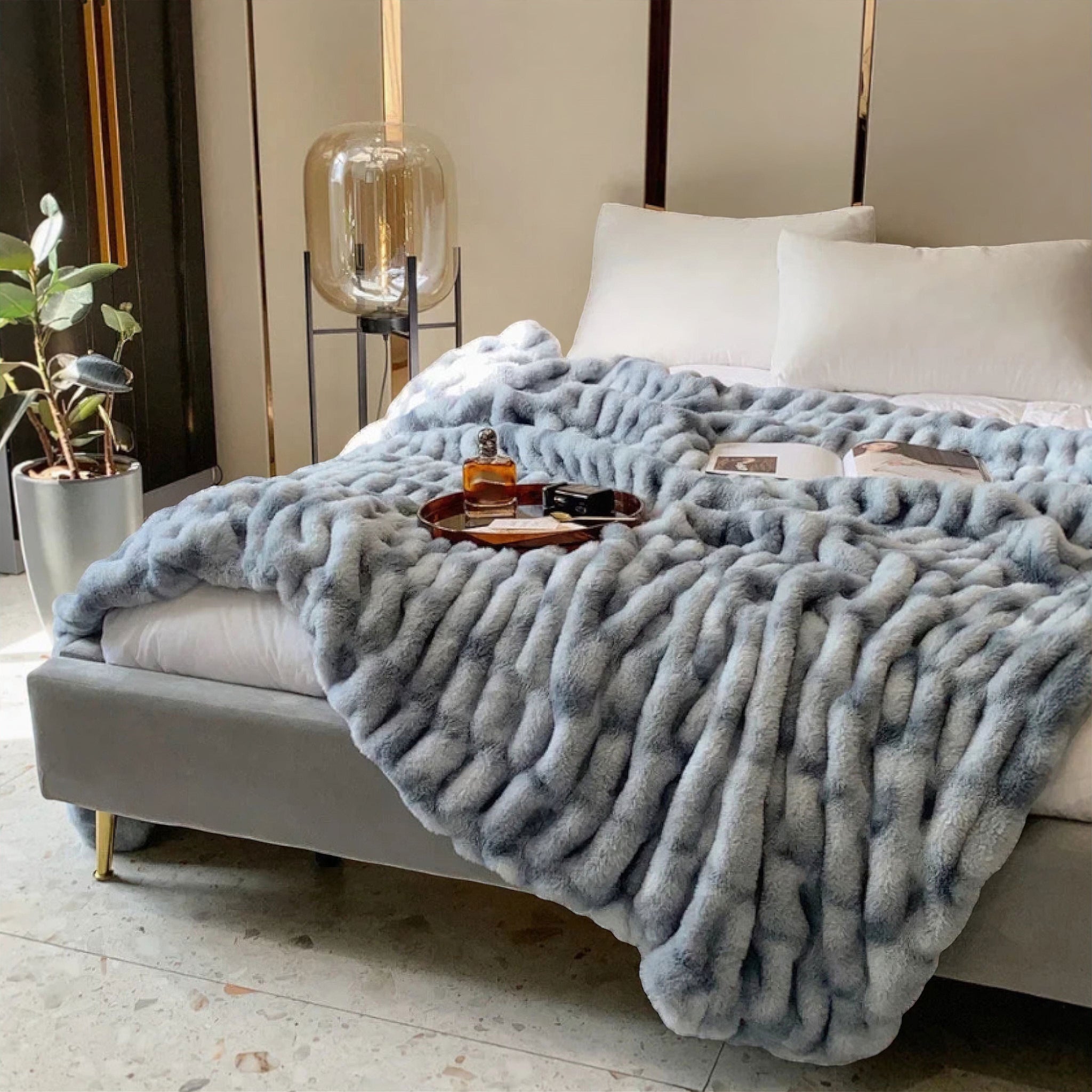 Giulio Blanket Blue 100 x 150cm 