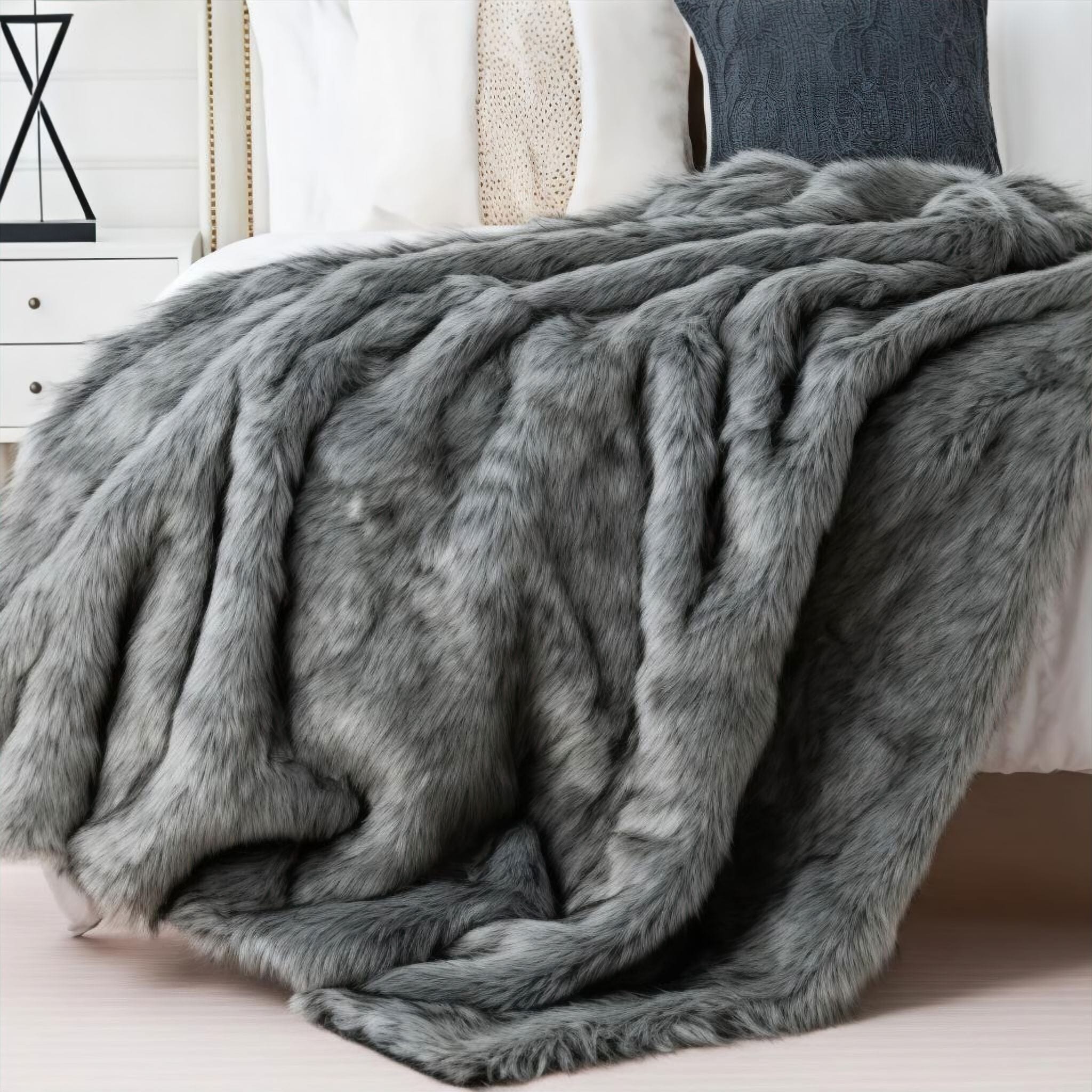 Hervé Luxury Blanket Fur Blanket 