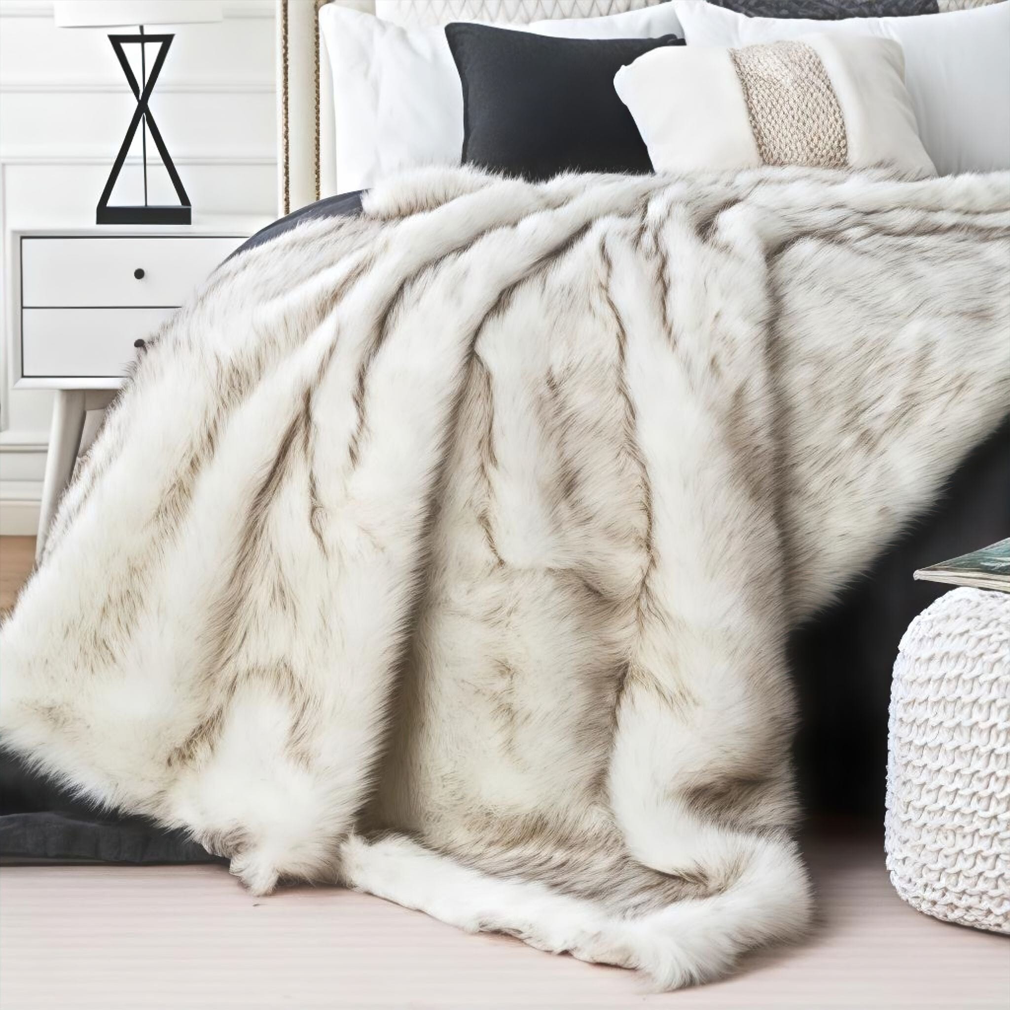 Hervé Luxury Blanket Fur Blanket 