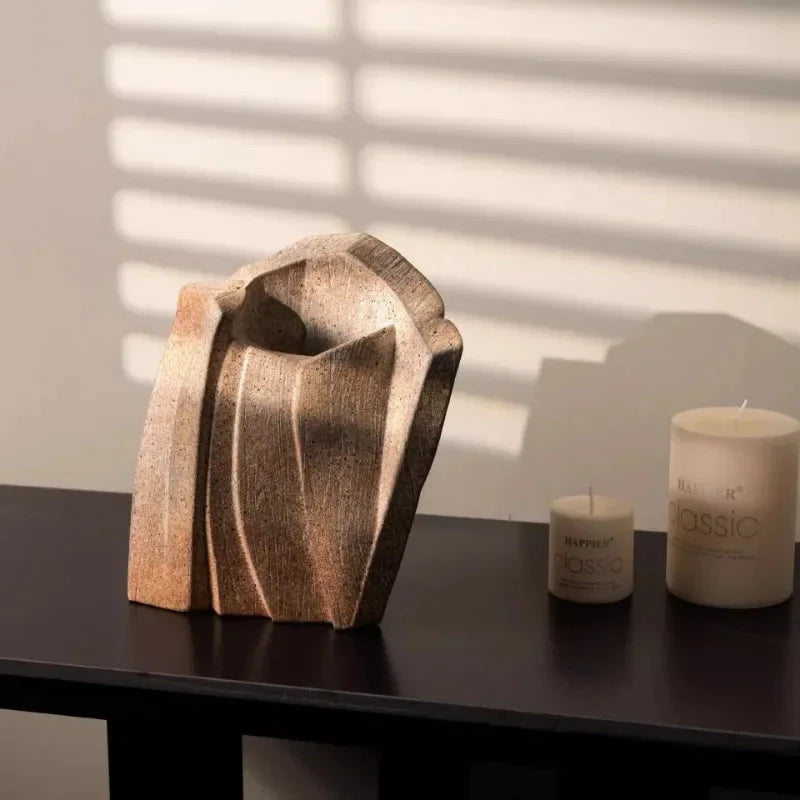 Isabela Travertine Vase (redo its not made from real travertine, its imitation resin) (GP) 