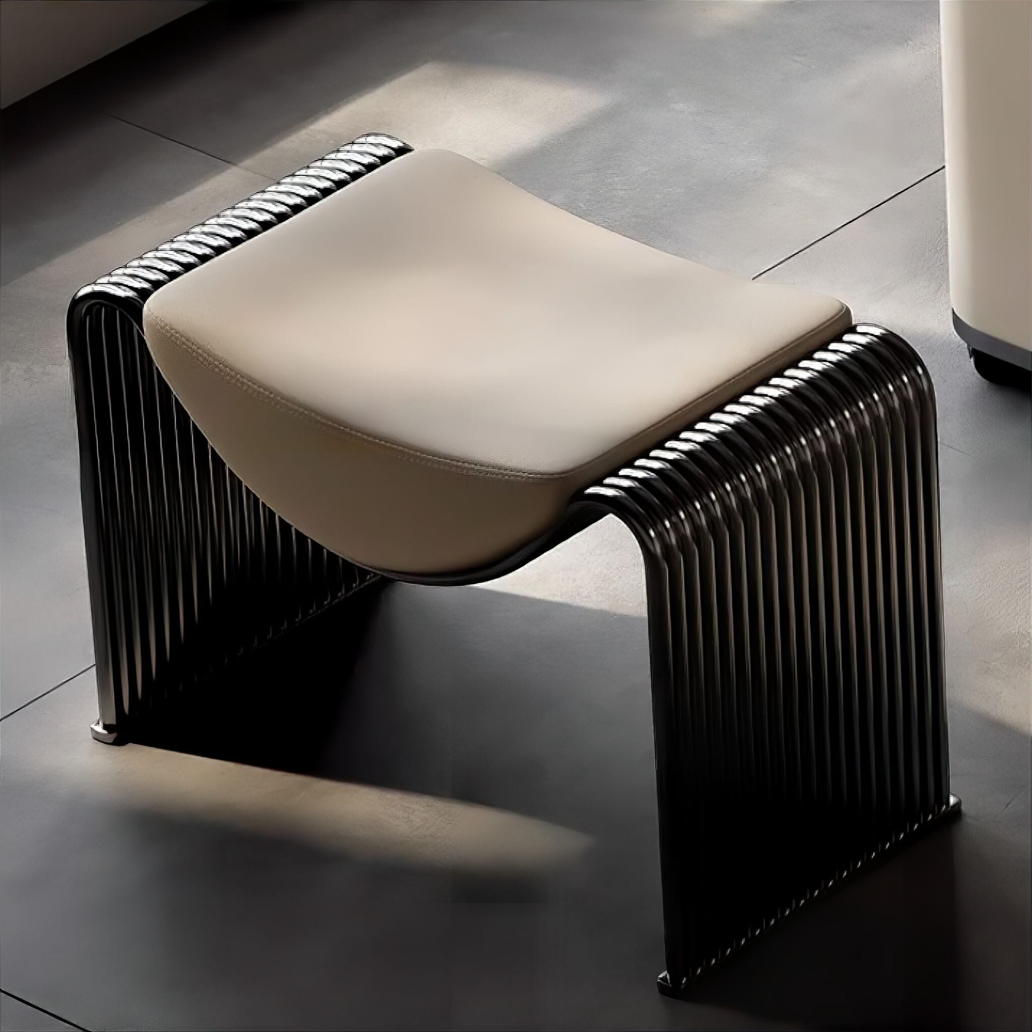 Jean Stool Bar Stool Titanium Black 