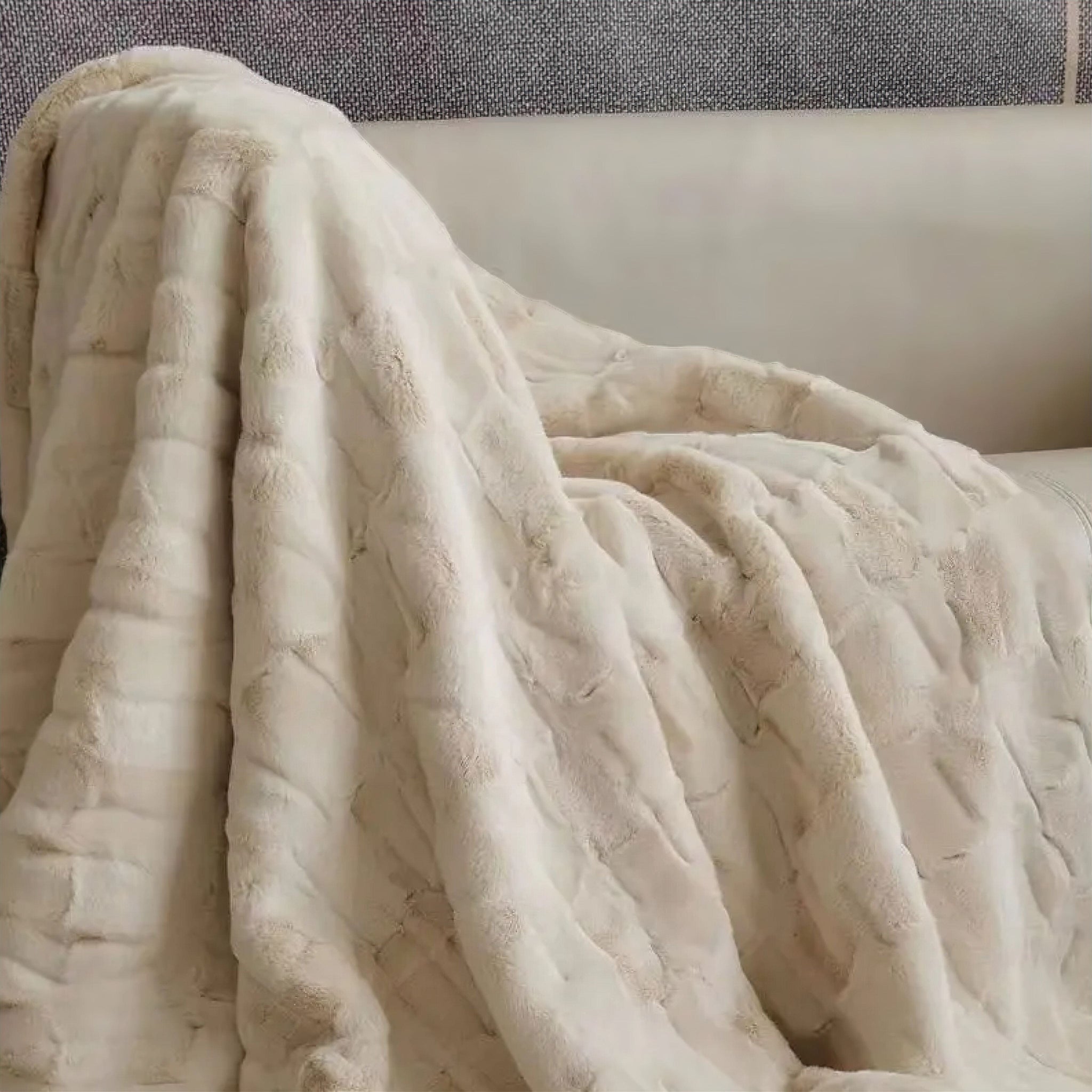 Lawrence Fur Blanket 