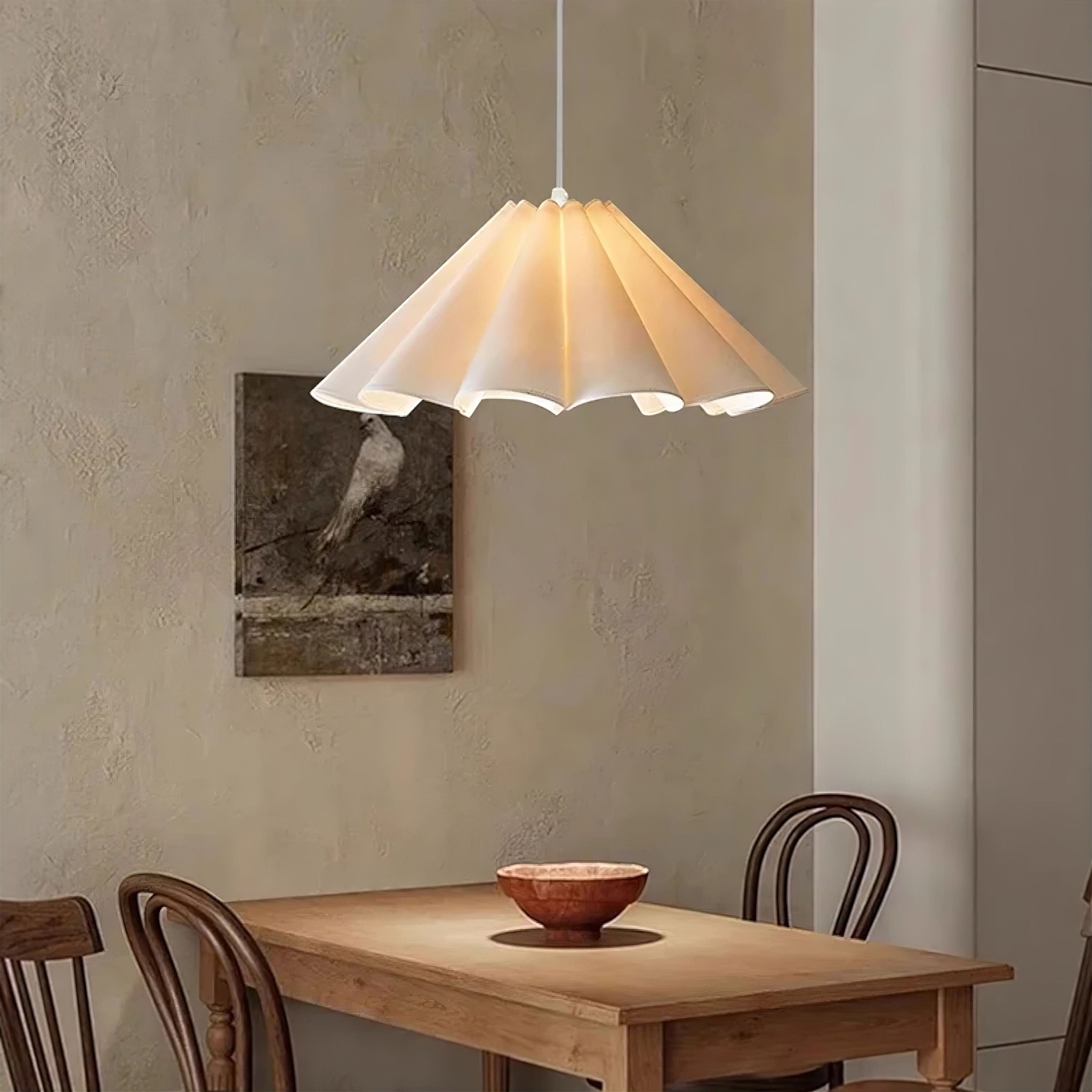 Léon Pendant Light (JS) 