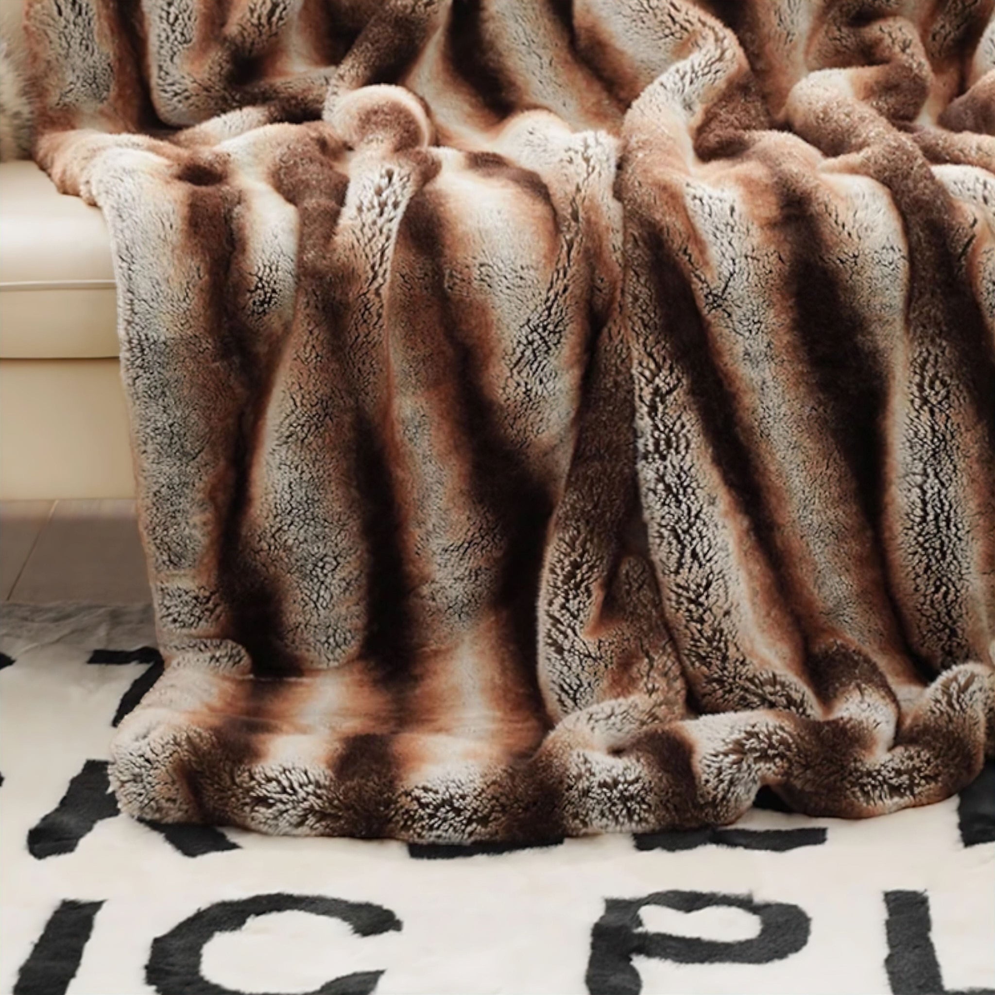 Lorenzo Blanket 