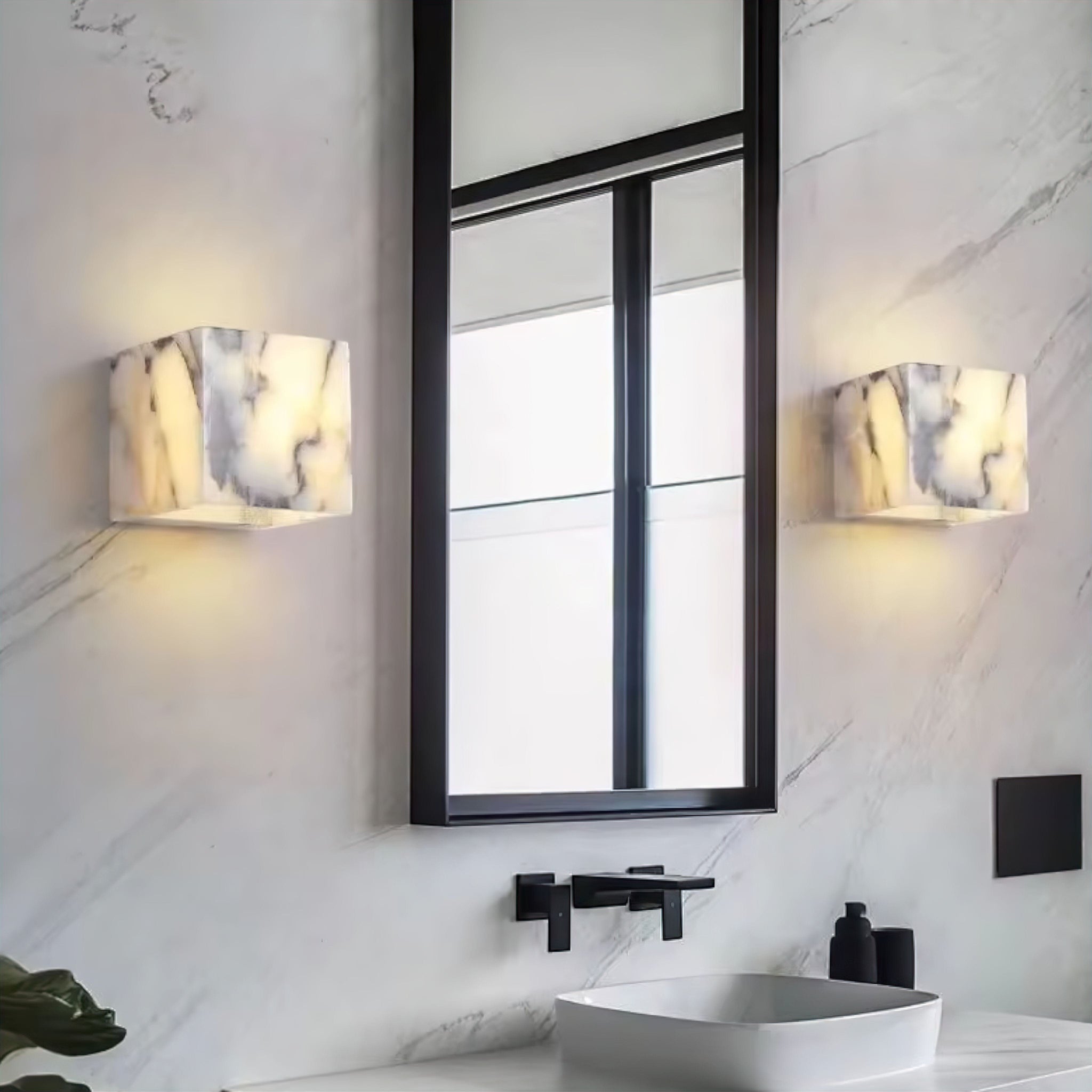 Loretta Wall Light (JS) 