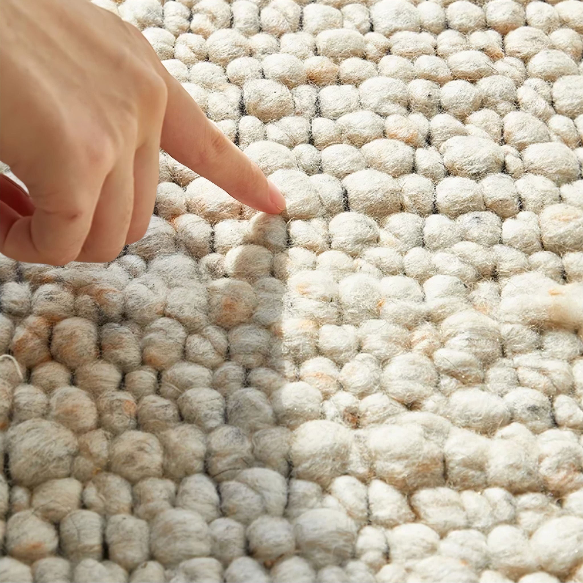 Louison Handwoven Wool Rug | Victoria Queen