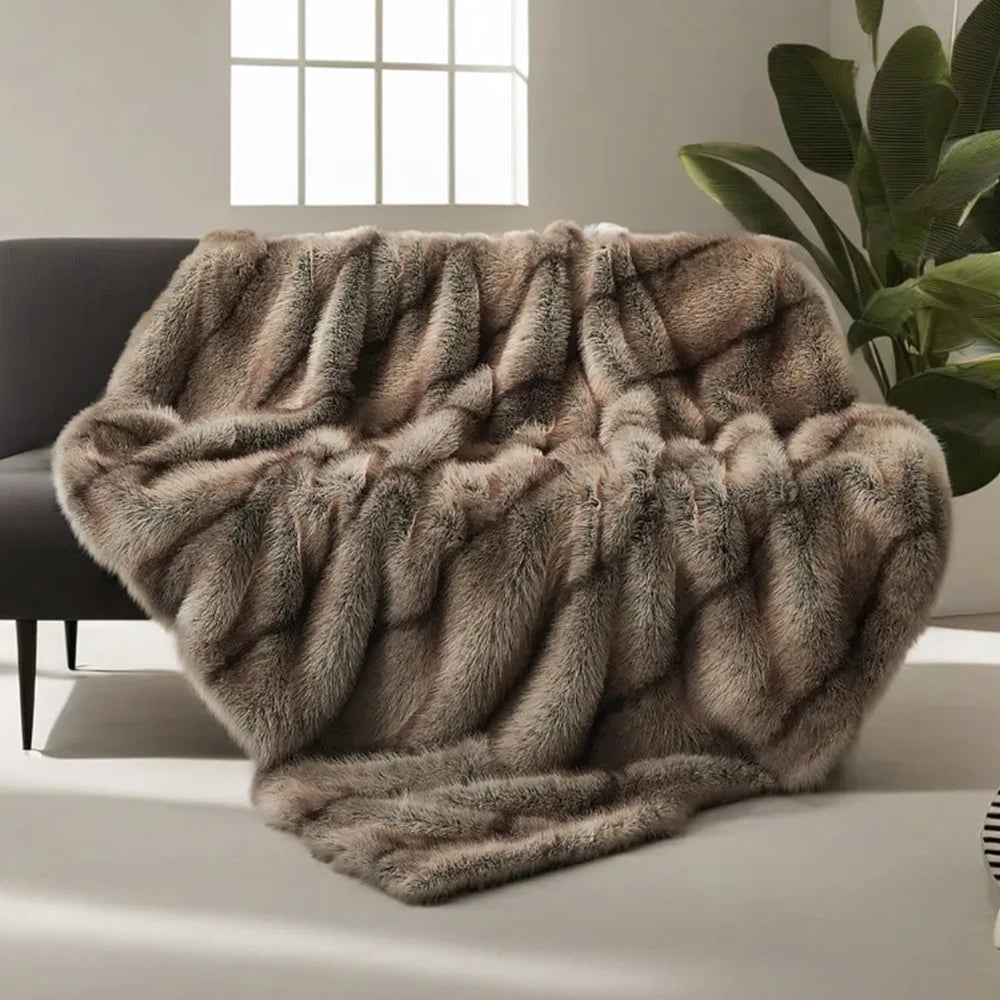 Luxury Faux Fur Blanket High-end Bed Fox Fur Blankets For Beds Plaid on The Sofa Cover Decoration Home Blankets And Throws COFFFE 150cmx127cm 