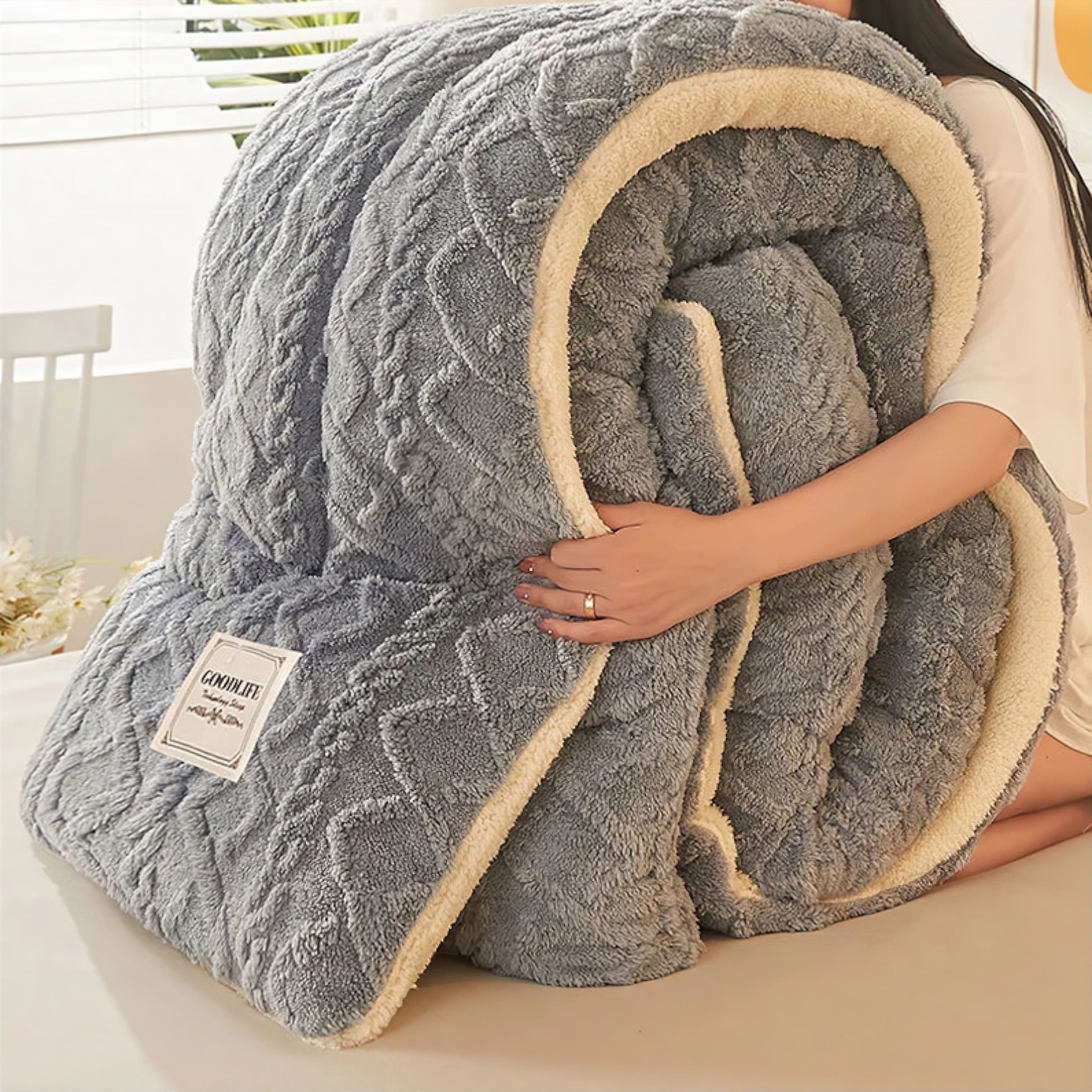 Marcella Ultra Thick Blanket 
