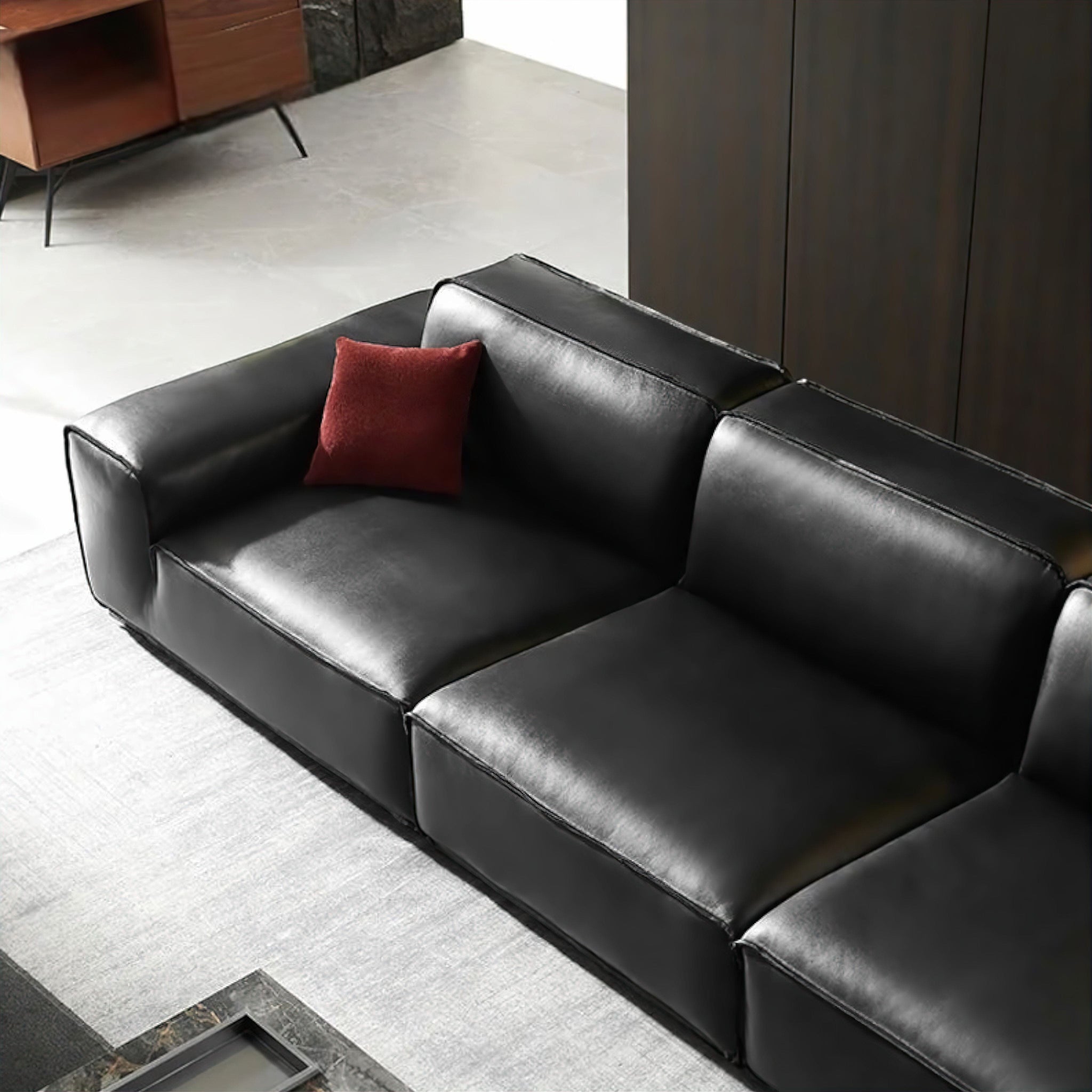 Maura Sofa 