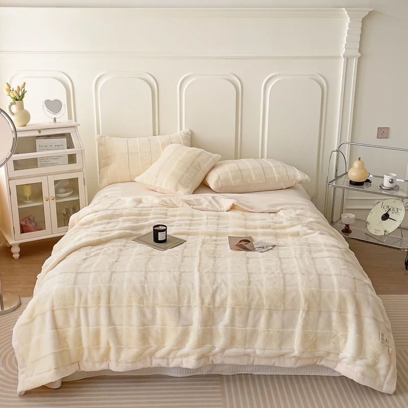 Mink Hair Blanket Thicken Warm Bedspread High Quality Rabbit Velvet Faux Fur Home Linen Grid Flannel Cover Wedding Gift Nap New white beige 100x150cm 