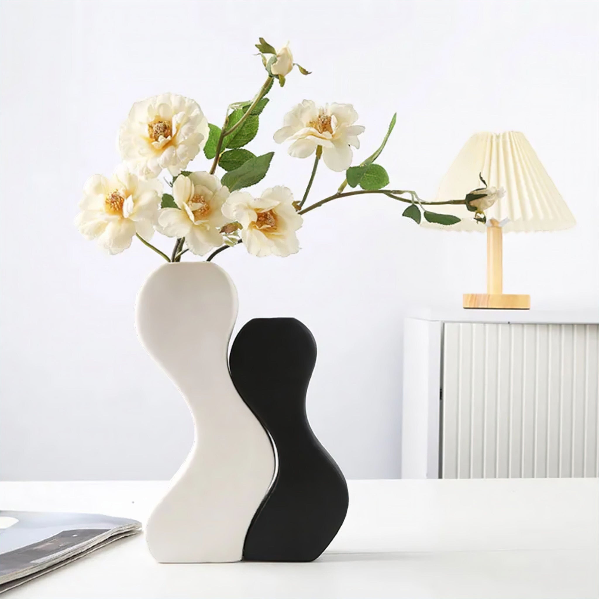 Roberta Ceramic Vase Decor 