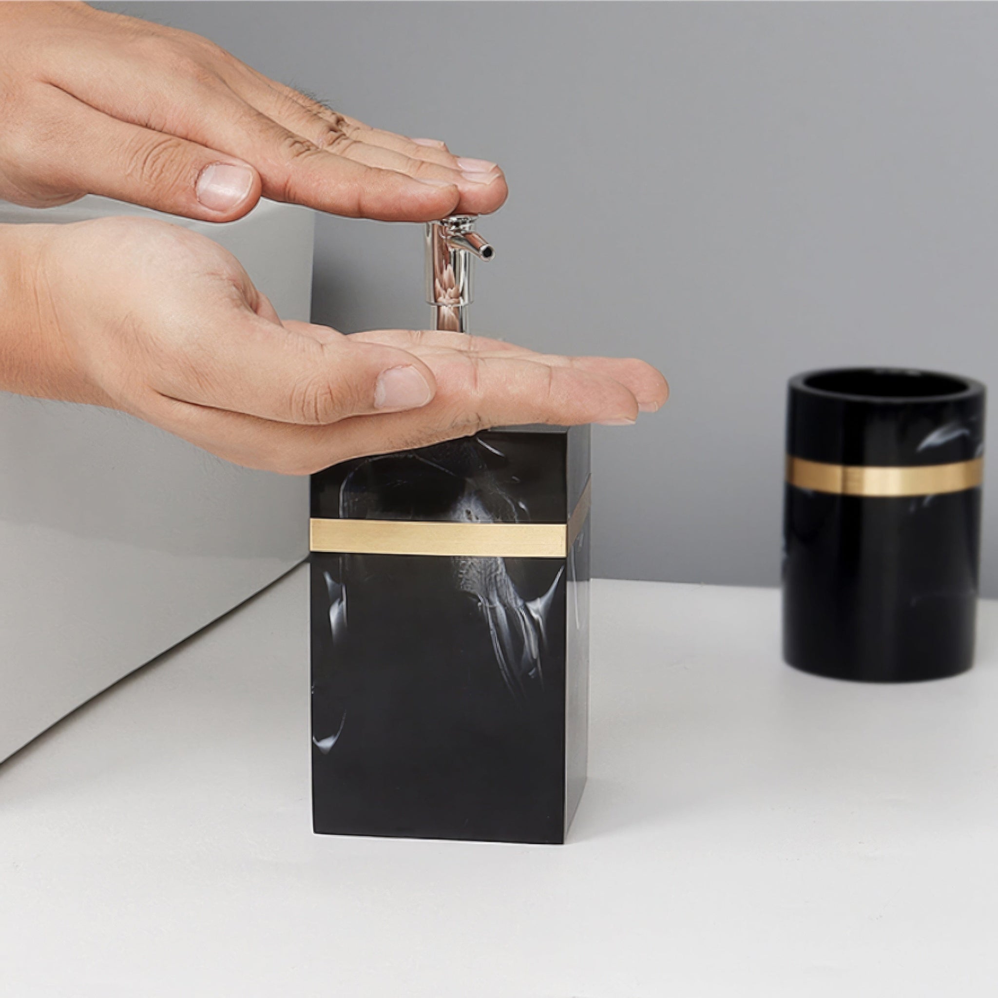 Royale Bathroom Collection Bathroom Accessories 