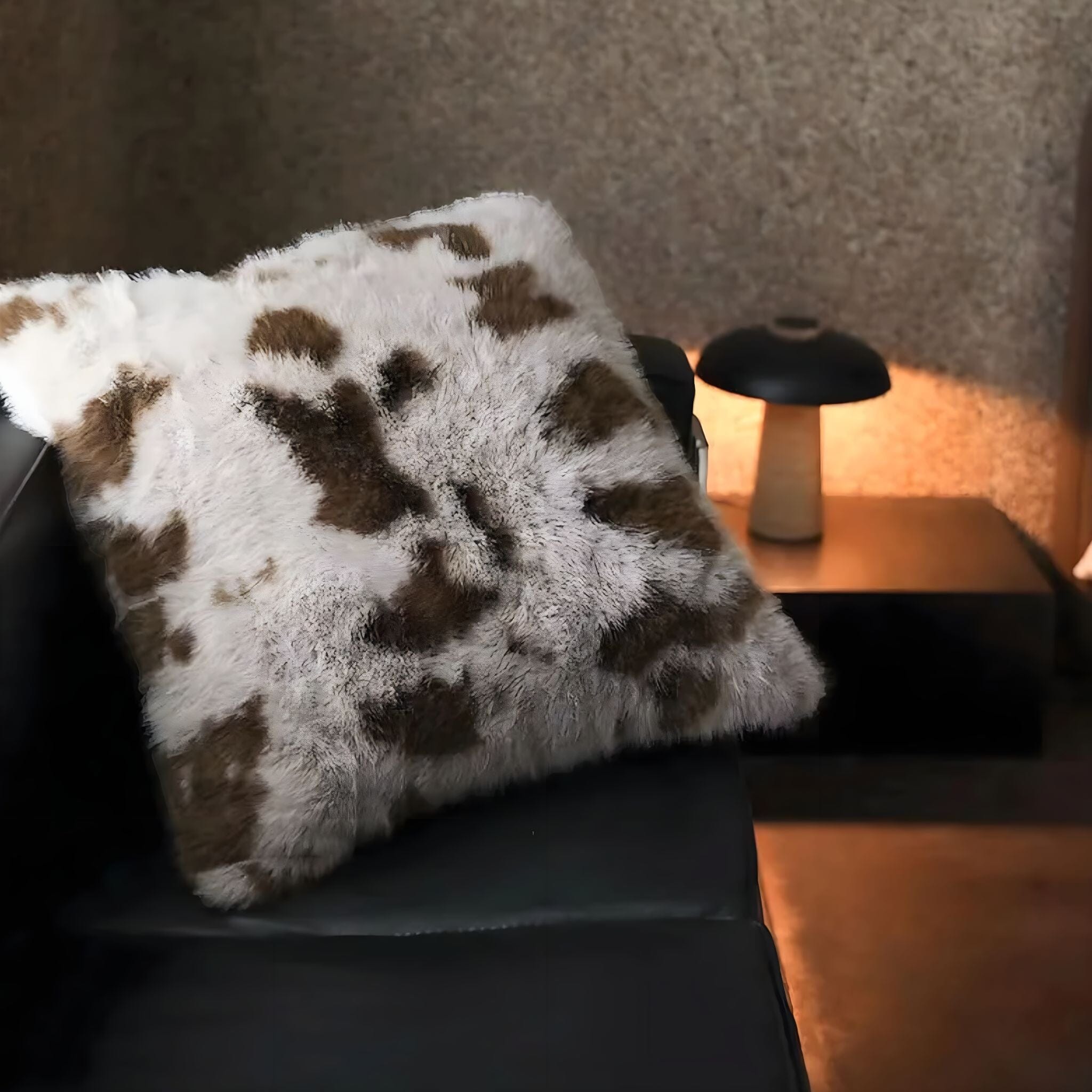 Sarah Faux Fur Pillows Decor 5 