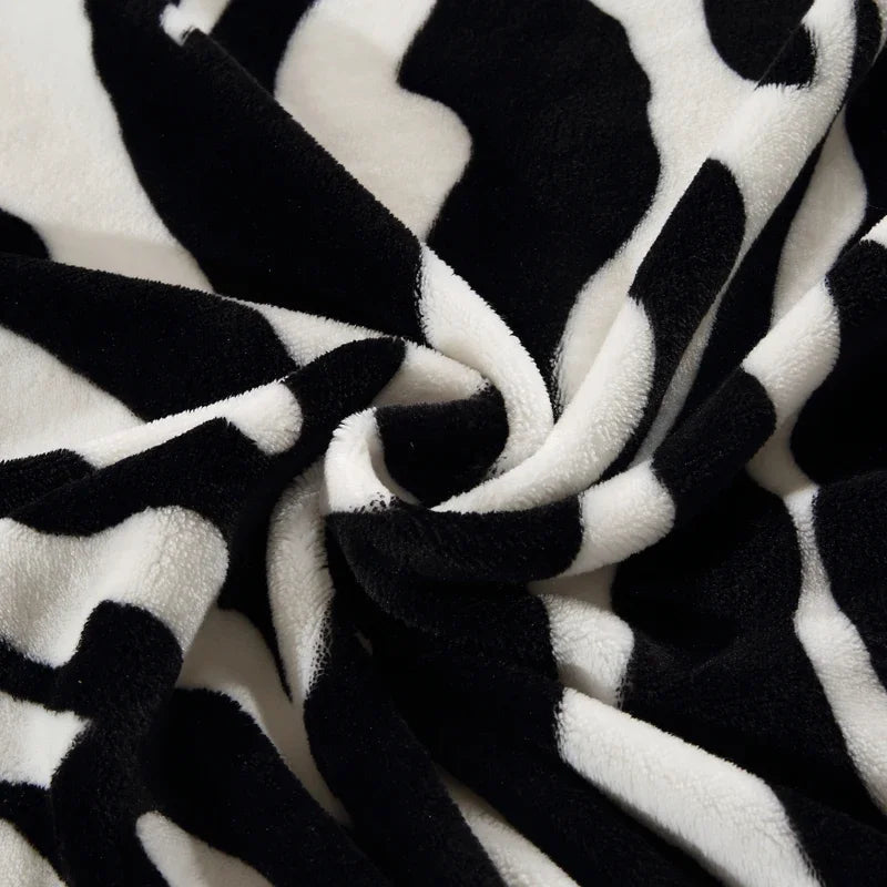 Super Comfortable Soft Mink Felting Blanket Zebra Striped Pattern Floral Blanket Thrown On The Sofa / Bed / Travel Breathable 