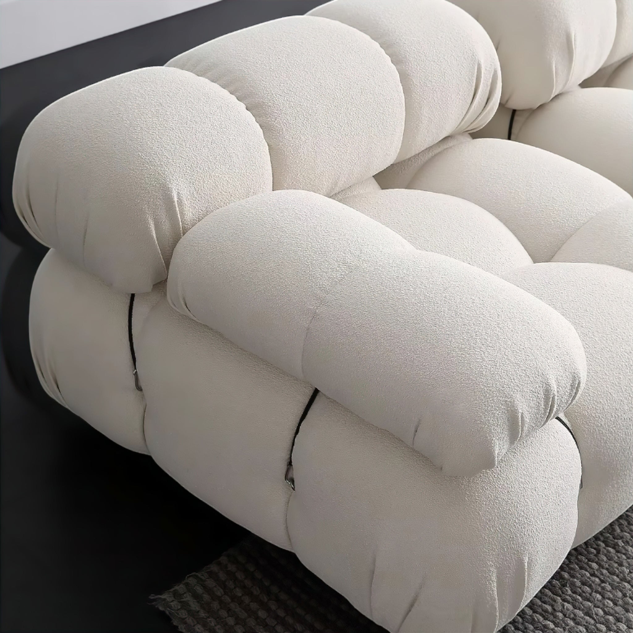 Tancredi Sofa (JS) 