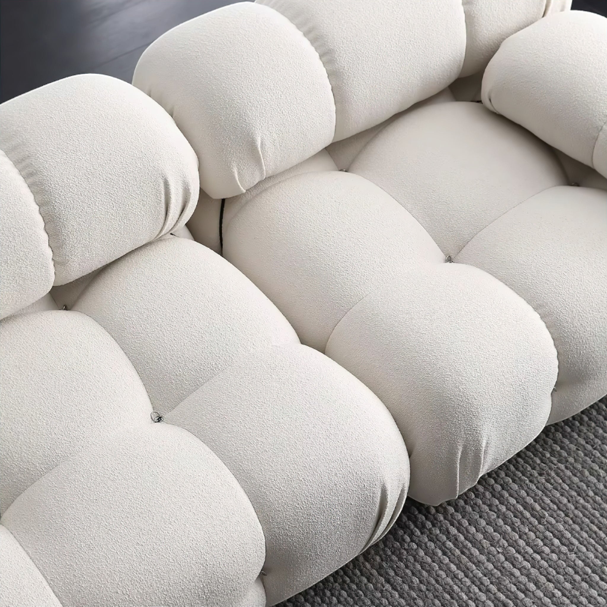 Tancredi Sofa (JS) 