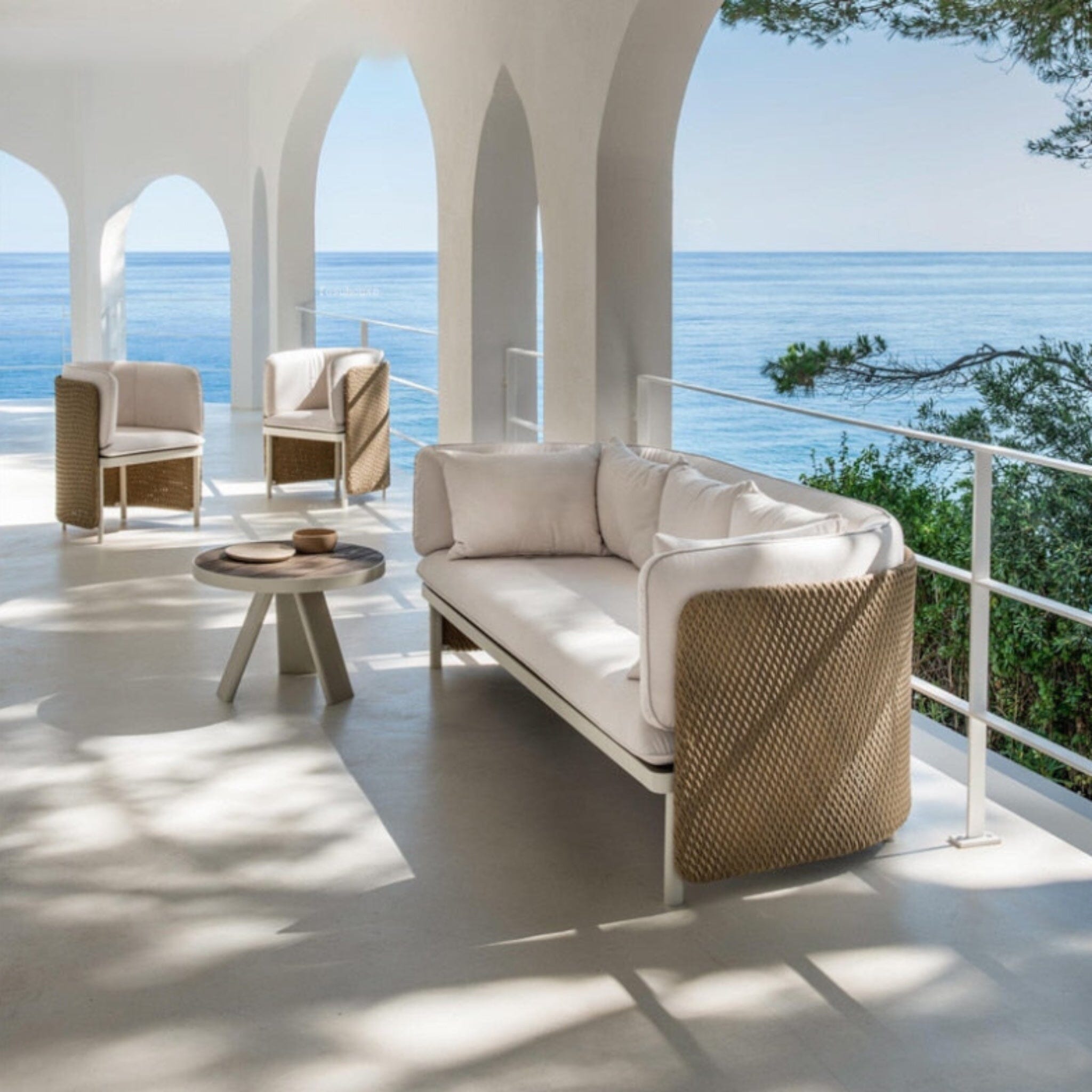 Victoria Outside Terrasse Outdoor Range | Victoria Queen